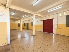 INVESTISSEURS – IMMEUBLE À FORT POTENTIEL AVEC LOCAL COMMERCIAL ET LOGEMENTS