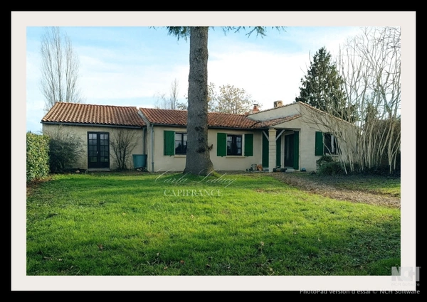 Maison de plain-pied de 112 m² - 5 pièces – Terrain clos et arboré de 1 250 m² à vendre  NIORT (79)