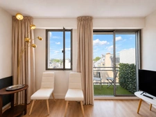 Paris 8th arrondissement – Rue de Courcelles – Parc Monceau | Studio with terrace and panoramic view