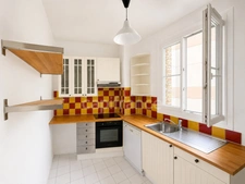 Paris 15 – Bright, dual-aspect 2-room apartment – Georges-Brassens Park