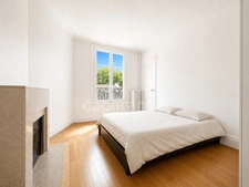 Paris 15 – Bright, dual-aspect 2-room apartment – Georges-Brassens Park