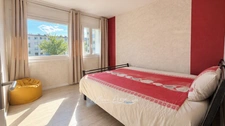 THIONVILLE – BEL APPARTEMENT F3 RÉNOVÉ DE 70m² AVEC DEUX CHAMBRES, BALCON ET CAVE – QUARTIER BRIQUERIE 