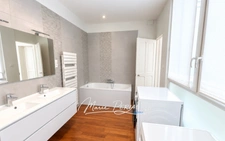 Maison de maître rénovée avec cour intérieure, 3 chambres et un bureau – 100,5 m² – Nancy, proche du Parc Sainte-Marie