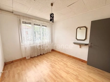 Maison individuelle à rénover de 120 m² avec sous-sol et grand terrain à Crépey (54170)