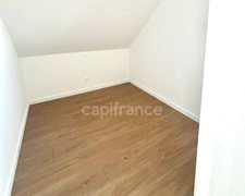 Maison rénovée avec grand terrain à Nomexy (88440)