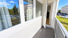 THIONVILLE – BEL APPARTEMENT F3 RÉNOVÉ DE 70m² AVEC DEUX CHAMBRES, BALCON ET CAVE – QUARTIER BRIQUERIE 
