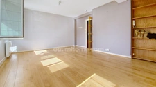 Appartement à vendre 3 pièces RENNES CENTRE (35) avec garage à vélo et grenier