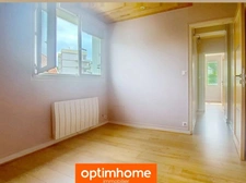 Appartement à vendre 3 pièces RENNES avec garage à vélo, cave, grenier et ascenseur.
