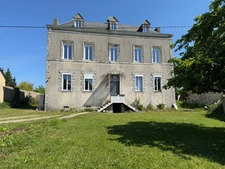 Maison de maître 180 m² – 5 chambres – Terrain 9 082 m² – EXCLUSIVITÉ – Montsûrs
