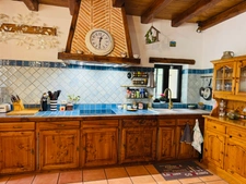 Charmante bâtisse 1716 de 186 m² avec séjour de 80 m²