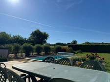 Villa Contemporaine de 2019 – Piscine, Vue Dégagée 