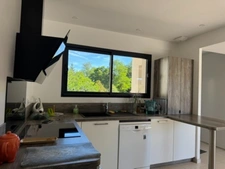 Villa Contemporaine de 2019 – Piscine, Vue Dégagée 