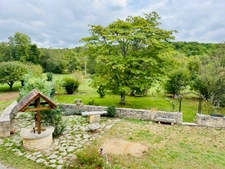 Charmante bâtisse 1716 de 186 m² avec séjour de 80 m²