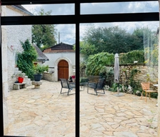 Charmante bâtisse 1716 de 186 m² avec séjour de 80 m²