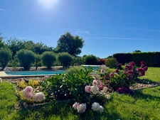 Maison de plain-pied récente - 4 chambres, piscine SAVIGNAC LES EGLISES (24)