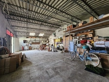 24100 - BERGERAC - MAISON INDIVIDUELLE 5 PIECES - 2 GARAGES - 2 PUITS - TERRAIN DIVISIBLE DE 970 M2 