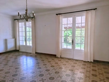 Maison à vendre 10 pièces idéal famille ou revenus locatifs POMPORT (24)
