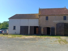 Maison en pierre à vendre 4 pièces LALINDE (24)