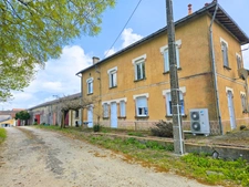Maison en pierre à vendre 8 pièces MONBAZILLAC (24)