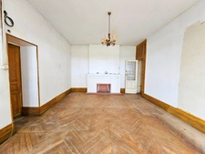Maison en pierre à vendre 8 pièces MONBAZILLAC (24)
