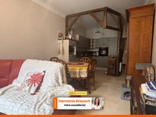 Habitez et travaillez au même endroit : 3 chambres et local commercial
