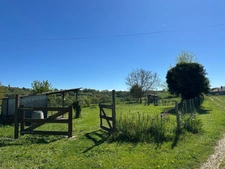Maison isolée à la campagne, avec vue sur les Pyrénées, Environnement naturel et Bio