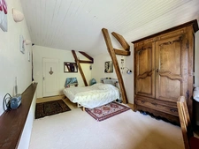 Maison de campagne, isolée, parc arboré, piscine