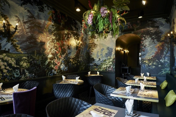 RESTAURANT – BAR LICENCE IV À VENDRE – LYON 2ᵉ PRESQU'ÎLE – Proche place Bellecour