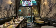 RESTAURANT – BAR LICENCE IV À VENDRE – LYON 2ᵉ PRESQU'ÎLE – Proche place Bellecour