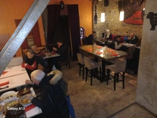 Restaurant Secret connu d'une clientèle prestigieuse à vendre