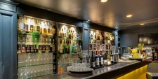 RESTAURANT – BAR LICENCE IV À VENDRE – LYON 2ᵉ PRESQU'ÎLE – Proche place Bellecour