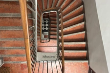 Appartement à vendre 3 pièces AIX EN PROVENCE (13) de 67 m² - Immeuble classé du XVIII - Calme - Rénové - Vendu avec garage au Parking Signoret