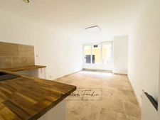 Appartement à vendre 2 pièces LE BEAUSSET (83) - RDC - rénové - paking et commerces à proximité