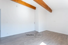Appartement à vendre 3 pièces SOLLIES TOUCAS (83) - T3 de 56 m² - Duplex - Dernier étage - Proche commerces - Stationnement facile