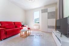 House for sale, 8 rooms, Aubagne (13) - 168 m² - 2 apartments - 65 m² basement garages - cellar - 2 outdoor garages - space for a swimming pool 