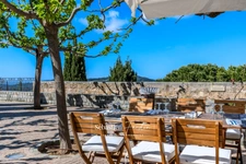 ? À CÉDER – Droit au bail au cœur du village du Castellet (83) -  Emplacement n°1 – Rue de l’Église – Piétonne & ultra-passante