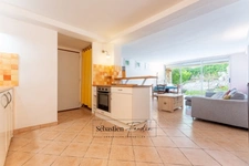 House for sale 8 rooms VITROLLES (13) - swimming pool - panoramic view - very quiet - beautiful light - large volumes