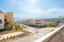 Dpt Bouches du Rhône (13), à louer MEYREUIL appartement T4 de 85,39 m²  - Terrasse - Loggia - 2 parkings en sous-sol - Ascenseur -  Pinel