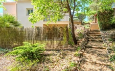 Estate for sale in Rousset, 15 minutes from Aix-en-Provence - 1 ha - 3 dwellings - more than 315 m² of living space - absolute calm - nature lovers