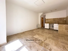 Appartement à vendre 2 pièces LE BEAUSSET (83) - RDC - rénové - paking et commerces à proximité