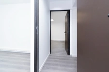 Dpt Bouches du Rhône (13), à louer GÉMENOS Bureau de 20 m² - Climatisation réversible - Electricité et fibre (inclus dans les charges) - Stationnement facile - Rénové