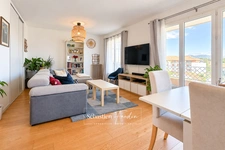 Appartement à vendre 3 pièces LA SEYNE SUR MER (83) - 74,5 m² - 2 balcons - 500 m de la plage Mar Vivo - dernier étage - stationnement privatif - climatisation réversible