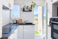 Appartement à vendre 3 pièces LA SEYNE SUR MER (83) - 74,5 m² - 2 balcons - 500 m de la plage Mar Vivo - dernier étage - stationnement privatif - climatisation réversible