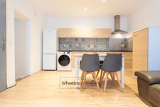 Appartement à louer 3 pièces LE BEAUSSET (83) - 47 m² - meublé - 2 chambres - double vitrage - calme