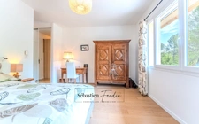Domaine à vendre à Rousset à 15 minutes d'Aix-en-Provence - 8 000 m² - plusieurs logements - 262 m² habitables - calme absolu - amoureux de la nature