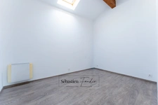 Appartement à vendre 3 pièces SOLLIES TOUCAS (83) - T3 de 56 m² - Duplex - Dernier étage - Proche commerces - Stationnement facile