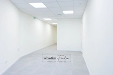 Bureau à louer LA SEYNE SUR MER (83) – 30 M² – FORTE VISIBILITÉ – BUREAUX NEUFS – PMR – STATIONNEMENTS