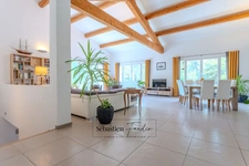 Domaine à vendre à Rousset à 15 minutes d'Aix-en-Provence - 8 000 m² - plusieurs logements - 262 m² habitables - calme absolu - amoureux de la nature