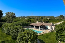 Property complex for sale in BOUC BEL AIR (13) - two dwellings - large plot - swimming pool and pool house - large underground garage