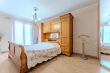 House for sale in SIGNES (83) - Plot of over one hectare - Swimming pool - Numerous annexes and outbuildings - Absolute calm - Sunny 